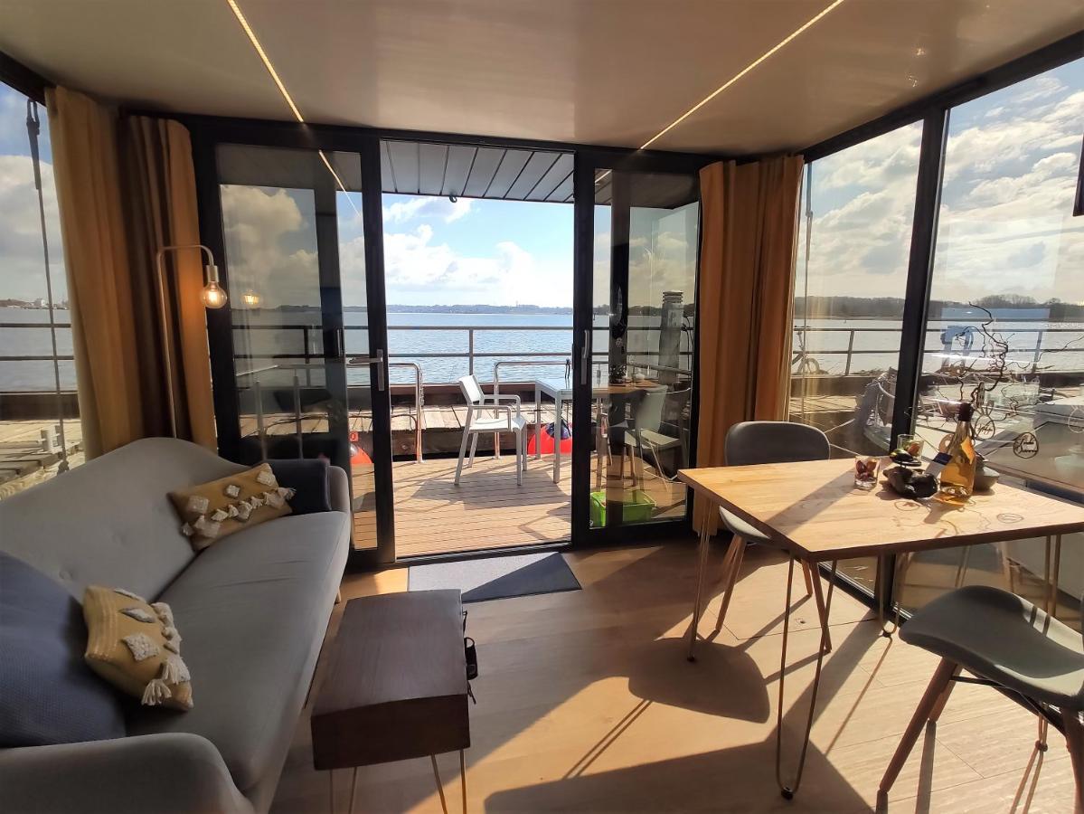 Hausboot Hilja Hotel Schleswig Exterior foto
