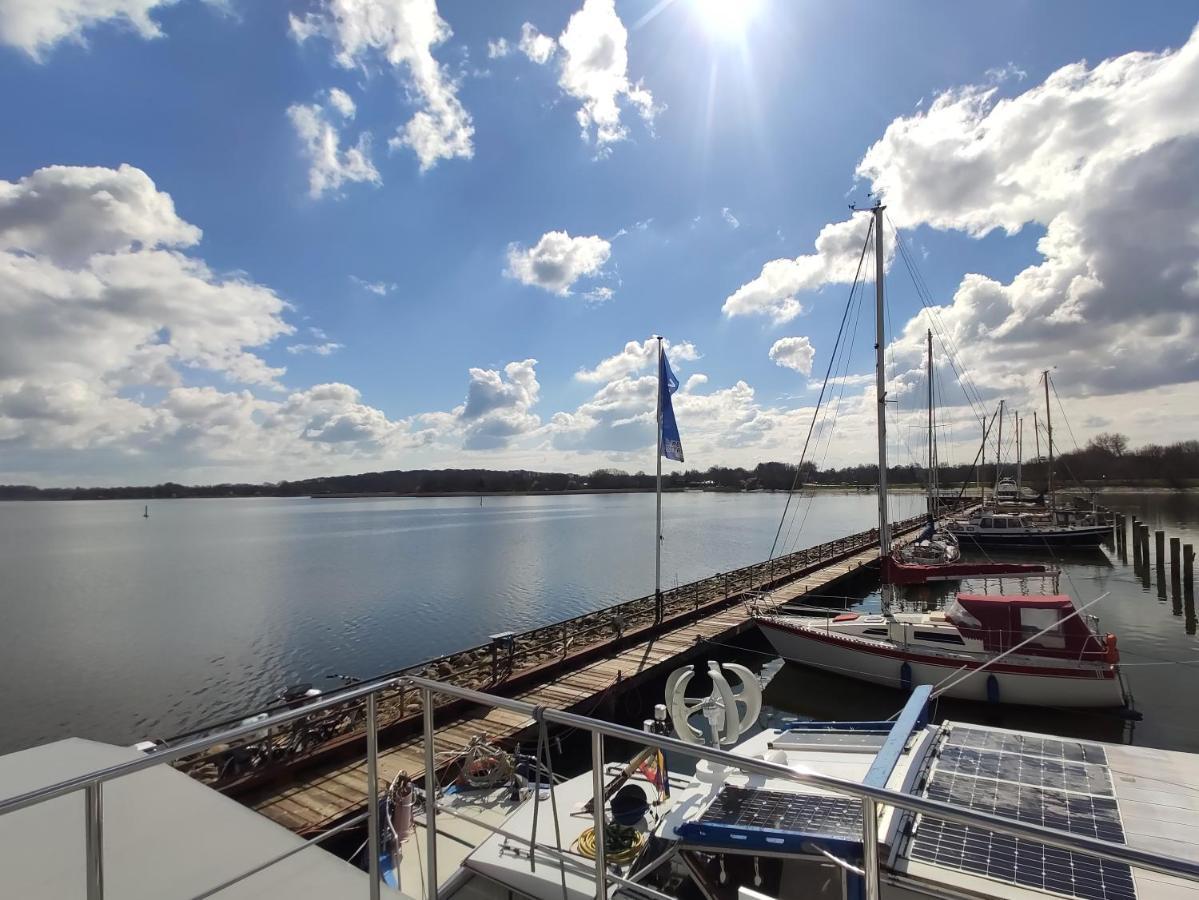 Hausboot Hilja Hotel Schleswig Exterior foto